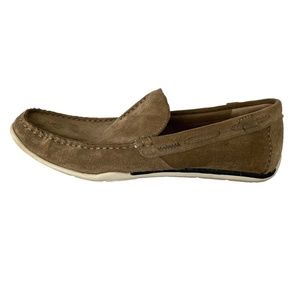 Clarks Men's 9.5 Range Beat Slip On Loafer, tan